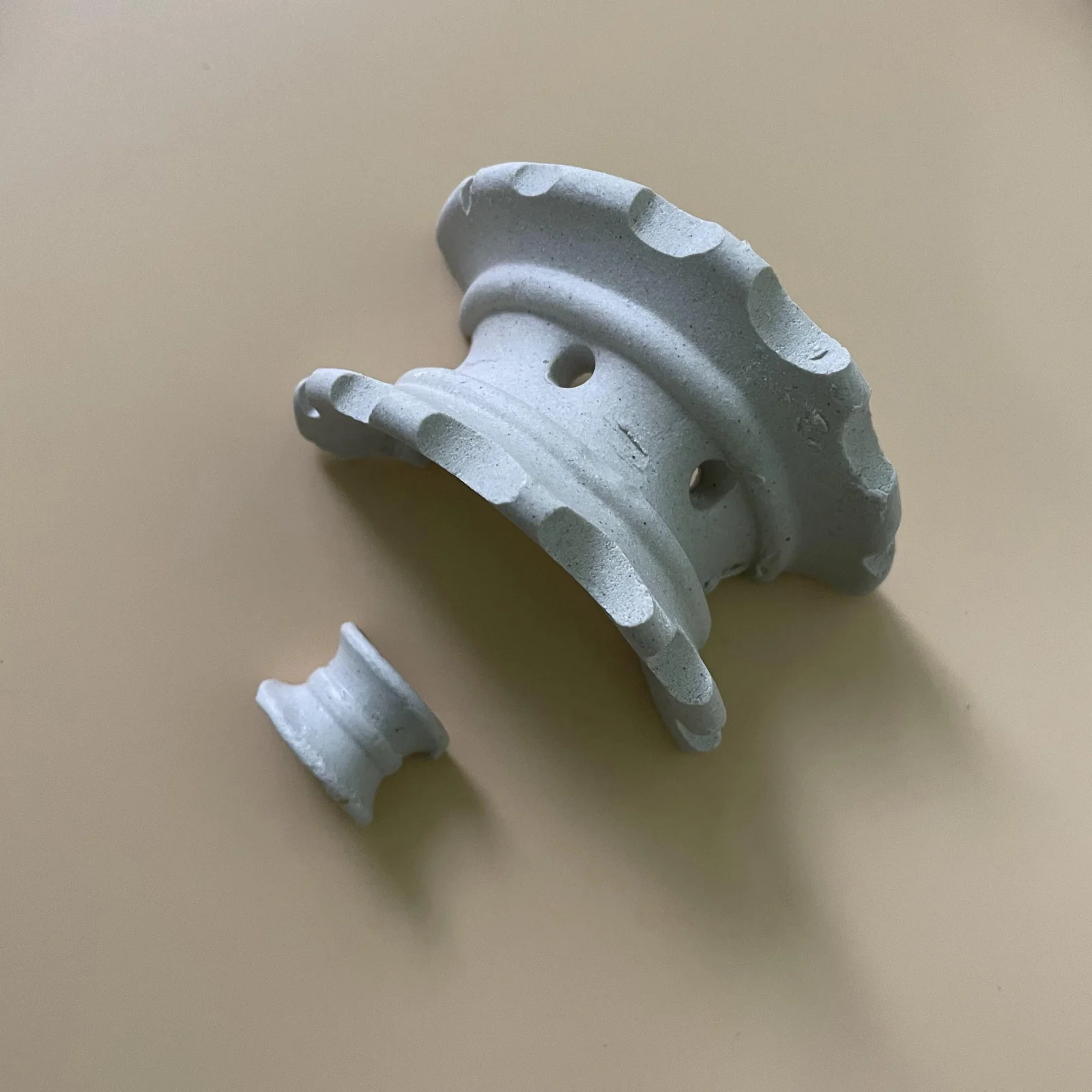 Ceramic Intalox saddle ring product photograph 1