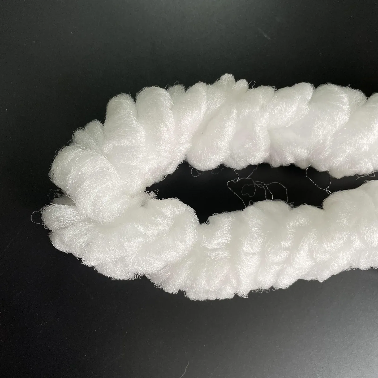 Fiber bundle filter media product photograph 2