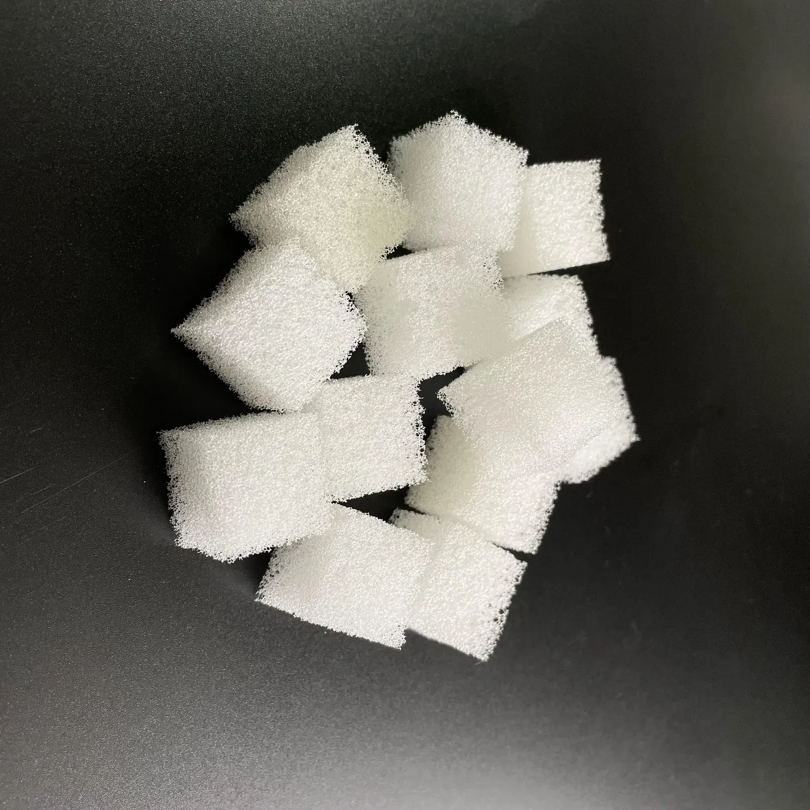 Hydrophilic polyurethane sponge media product photograph 1