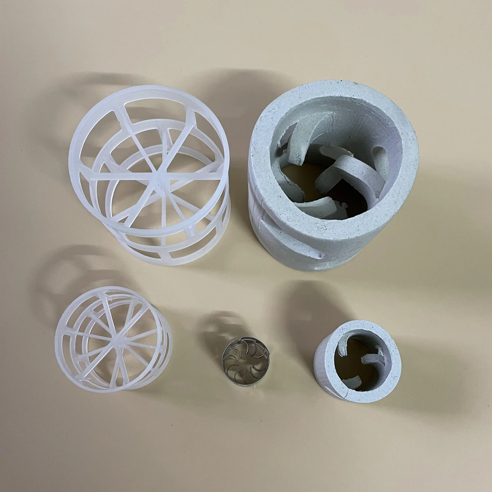 Plastic Pall ring packing product photograph 1